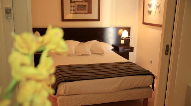 Adonis Excellior Grand Geneve Aparthotel Veigy-Foncenex Exteriör bild