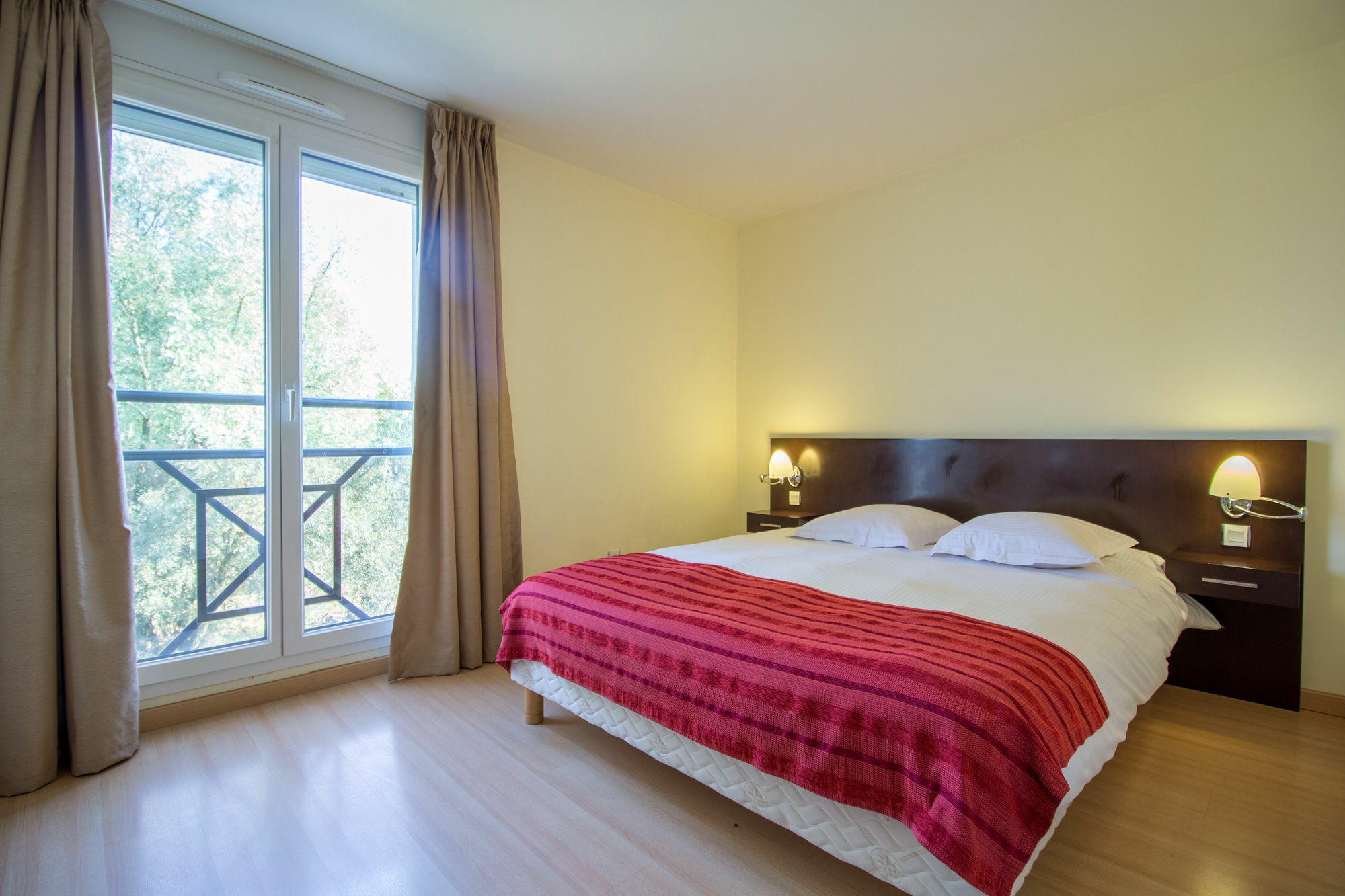 Adonis Excellior Grand Geneve Aparthotel Veigy-Foncenex Exteriör bild